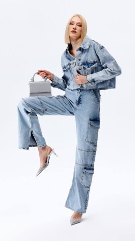 LIGHT BLUE DENIIM CARGO JEANS