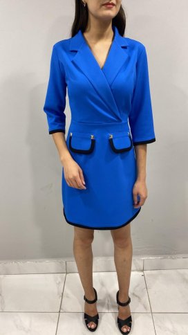 CURVED DRESS WITH FRONT POCKET DETAILS